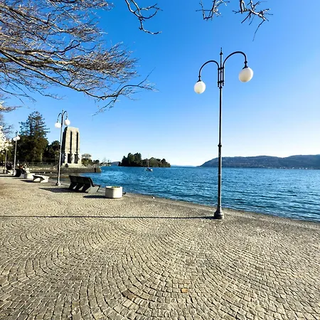 Angela Semesterbostad Verbania